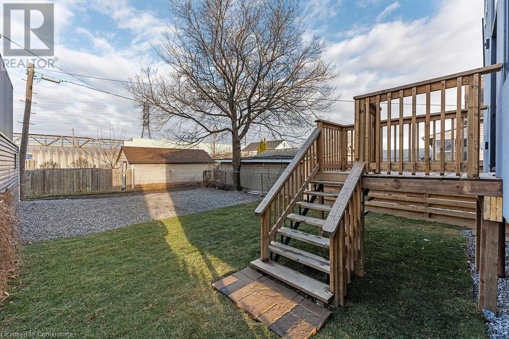 209 Grenfell Street, Hamilton, Ontario  L8H 3J6 - Photo 38 - 40687957