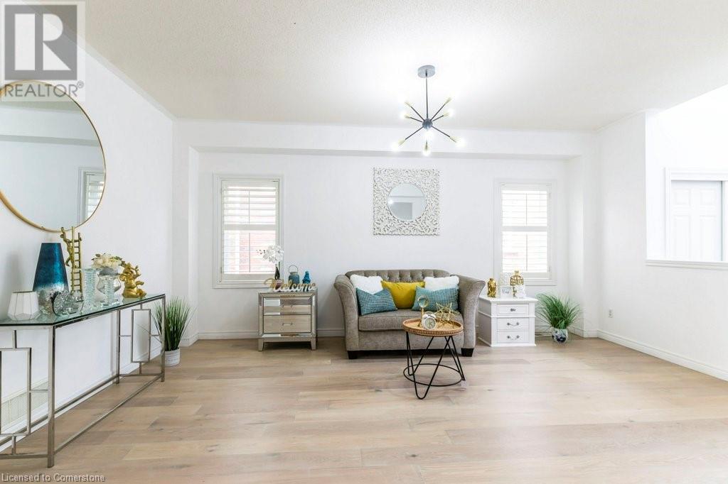 252 Thorner Drive, Hamilton, Ontario  L8V 2M7 - Photo 7 - 40688067