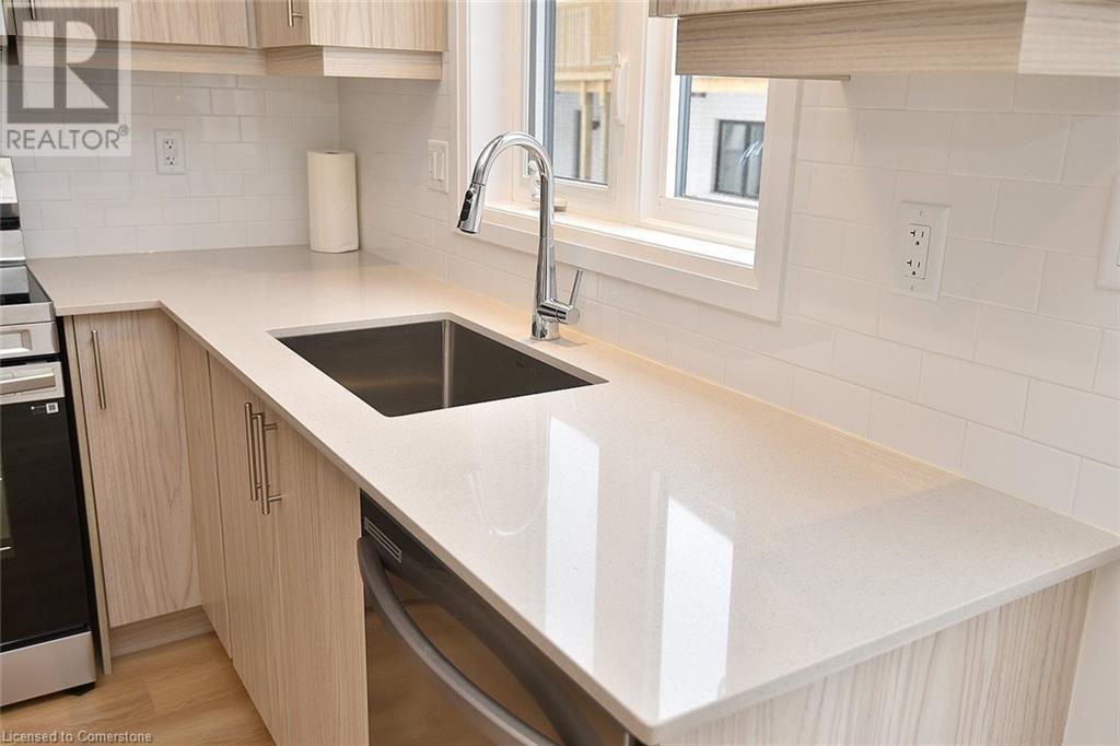 55 Tom Brown Drive Unit# 68, Paris, Ontario  N3L 0N5 - Photo 11 - 40687743