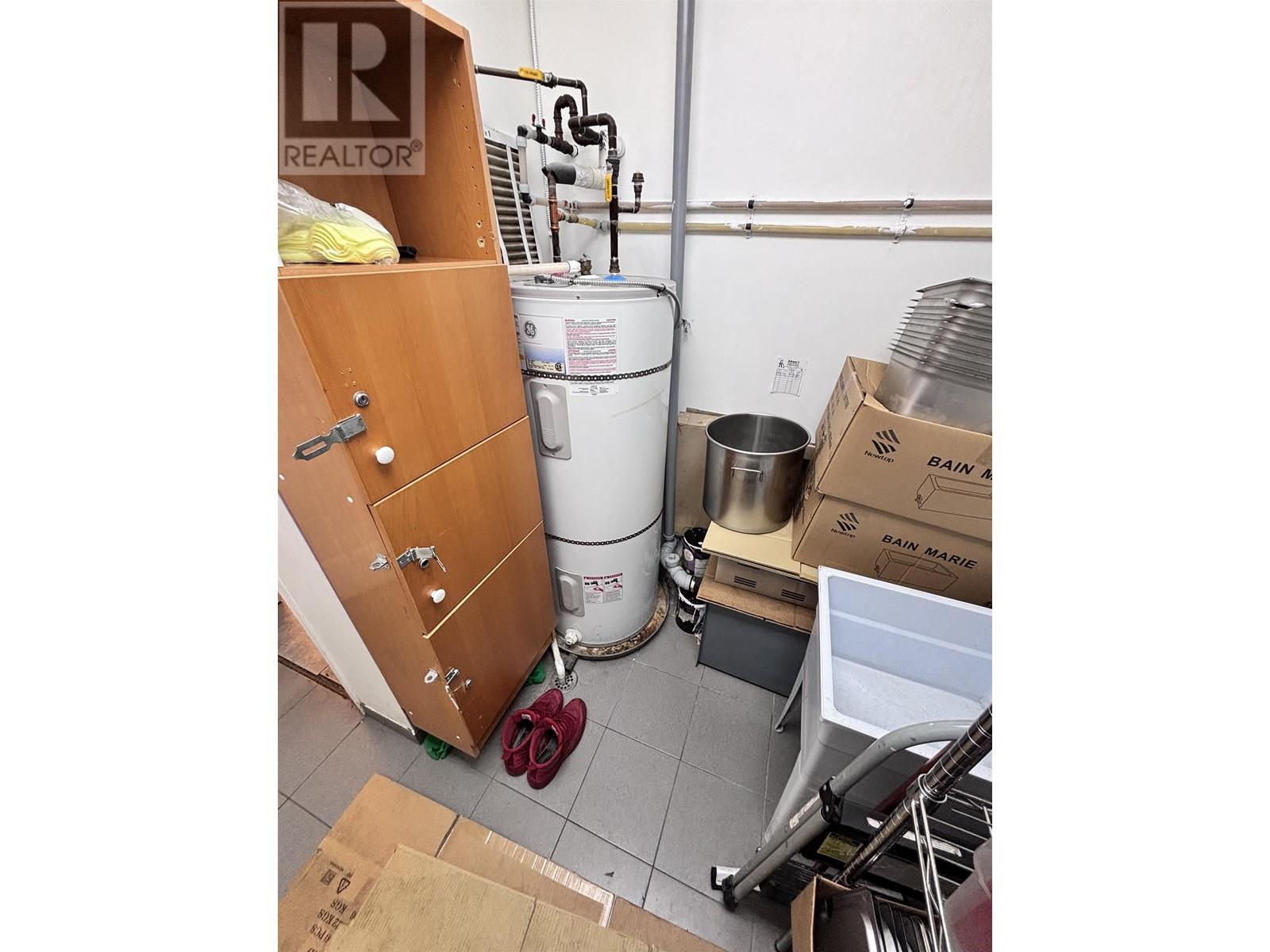 3 3490 Kingsway, Vancouver, British Columbia  V5R 5L7 - Photo 6 - C8065389