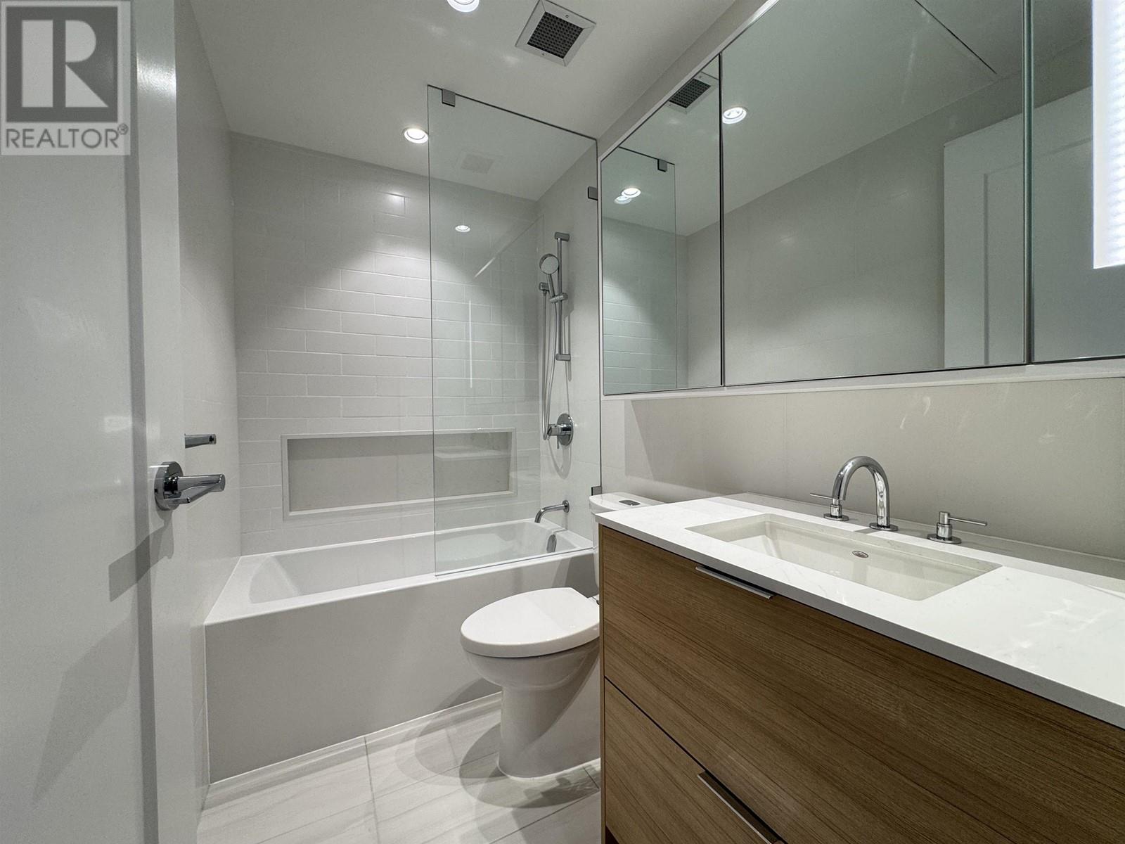 603 1045 Austin Avenue, Coquitlam, British Columbia  V3K 0G9 - Photo 11 - R2953241