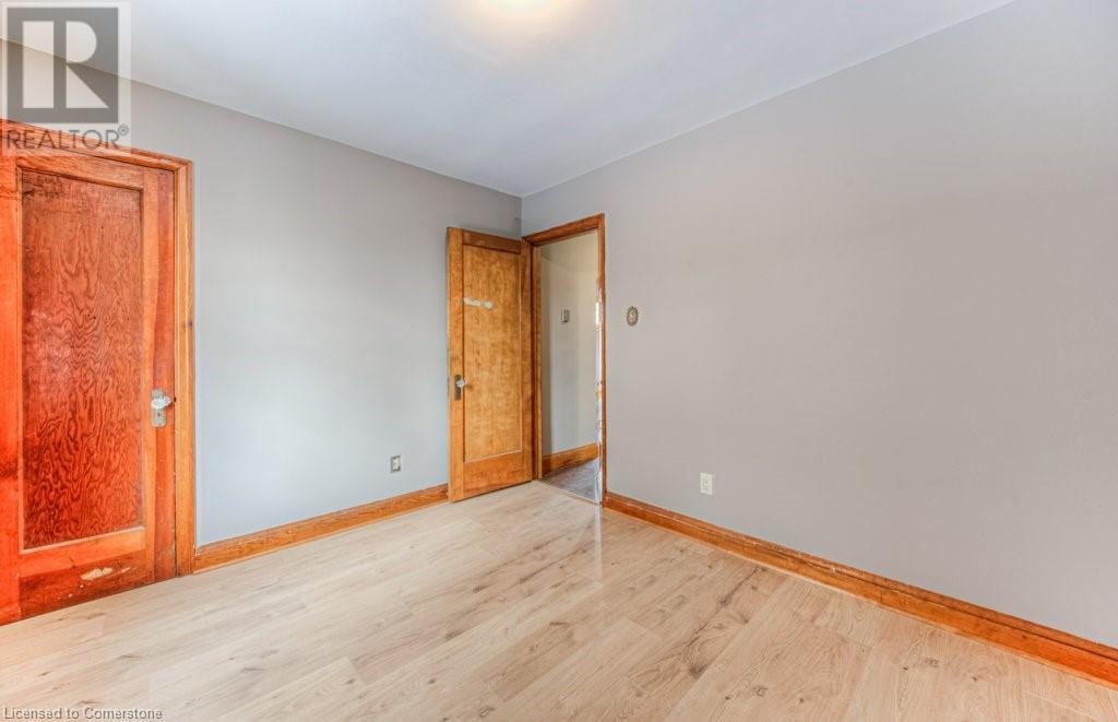 21 Bridgeport Road E, Waterloo, Ontario  N2J 2J4 - Photo 25 - 40683298