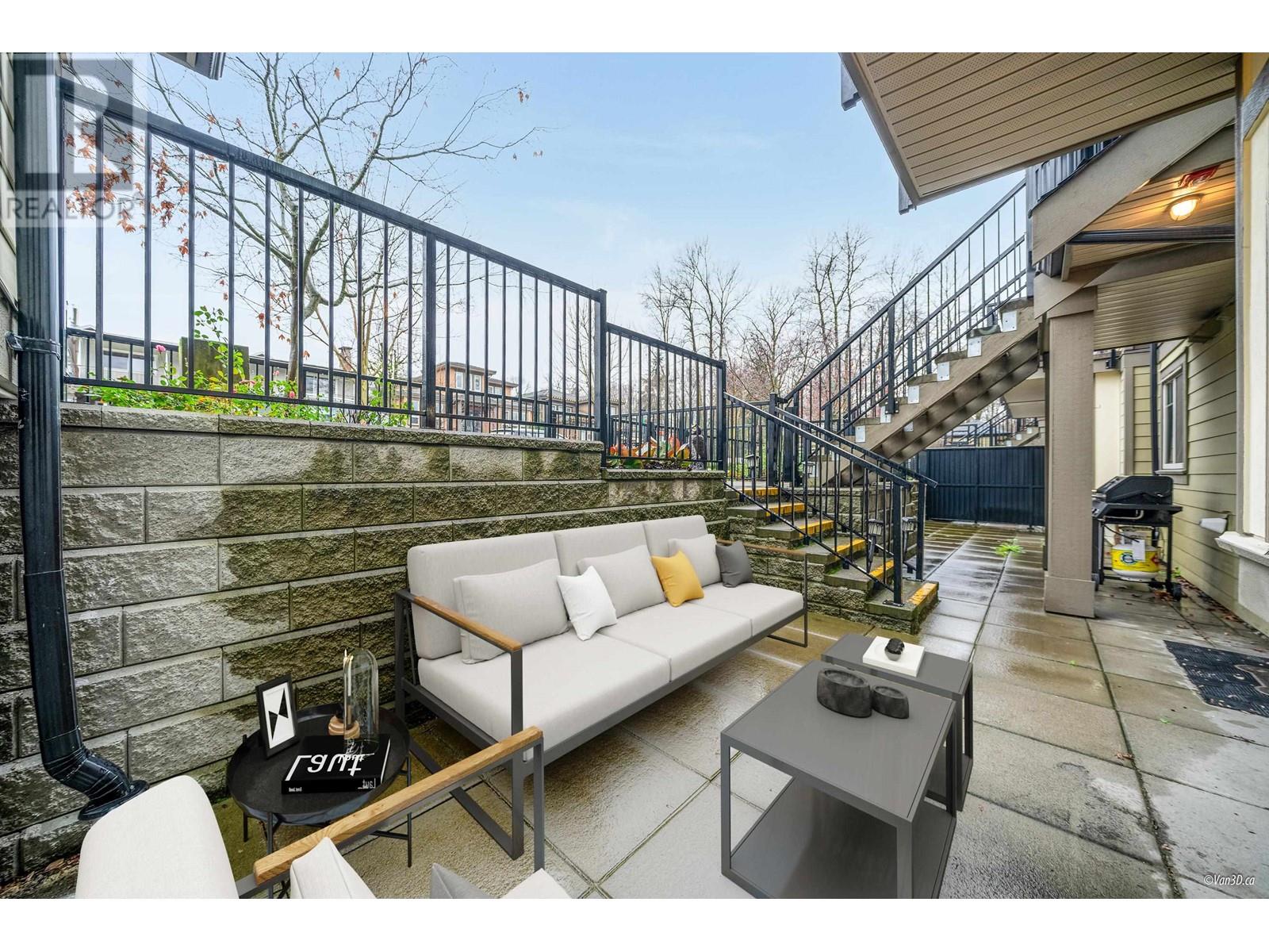 Listing Picture 6 of 29 : 6 4033 DOMINION STREET, Burnaby / 本拿比 - 魯藝地產 Yvonne Lu Group - MLS Medallion Club Member