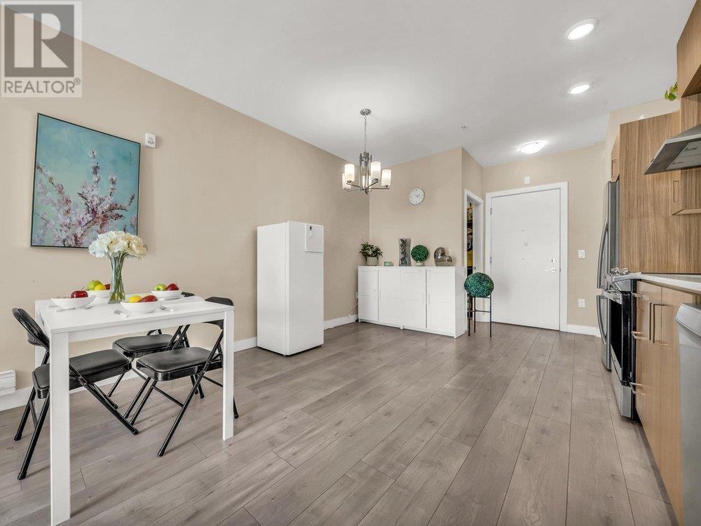 221 2889 E 1st Avenue, Vancouver, British Columbia  V5M 0G2 - Photo 4 - R2953013