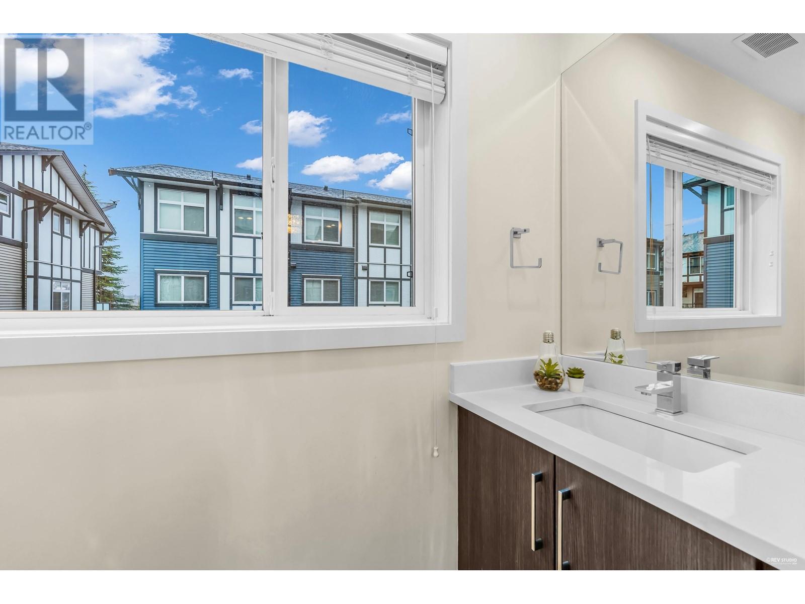 Listing Picture 17 of 38 : 48 9680 ALEXANDRA ROAD, Richmond / 烈治文 - 魯藝地產 Yvonne Lu Group - MLS Medallion Club Member