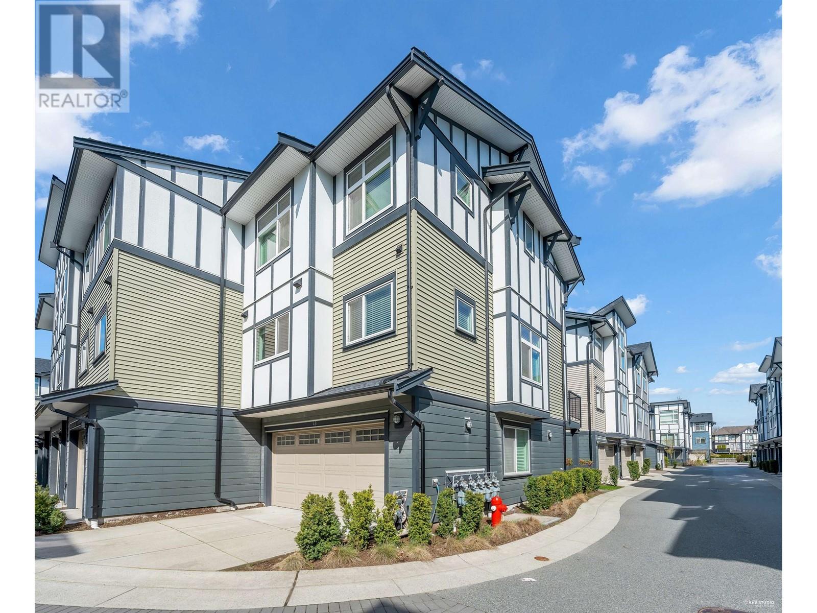 Listing Picture 3 of 38 : 48 9680 ALEXANDRA ROAD, Richmond / 烈治文 - 魯藝地產 Yvonne Lu Group - MLS Medallion Club Member
