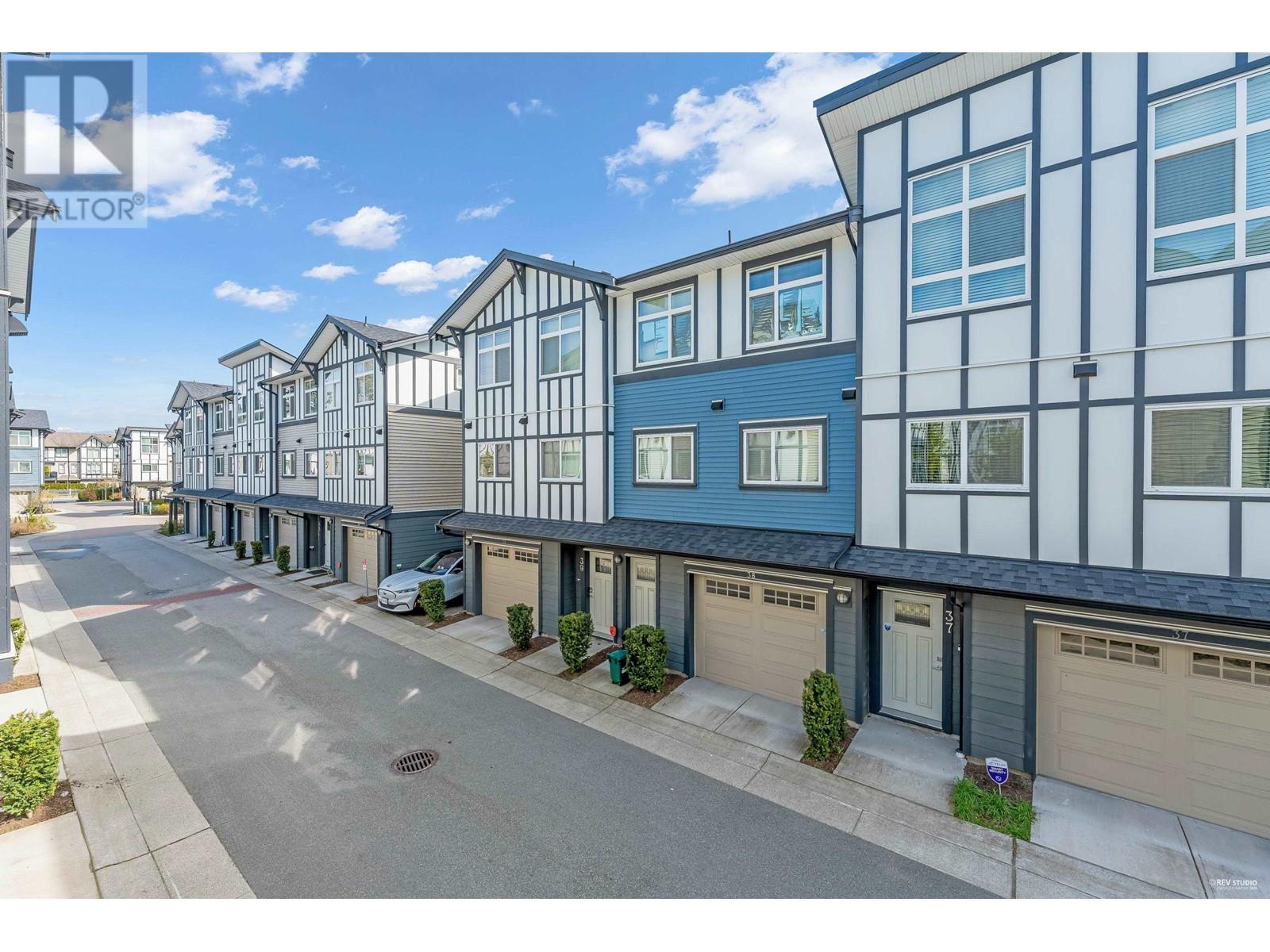 Listing Picture 33 of 38 : 48 9680 ALEXANDRA ROAD, Richmond / 烈治文 - 魯藝地產 Yvonne Lu Group - MLS Medallion Club Member