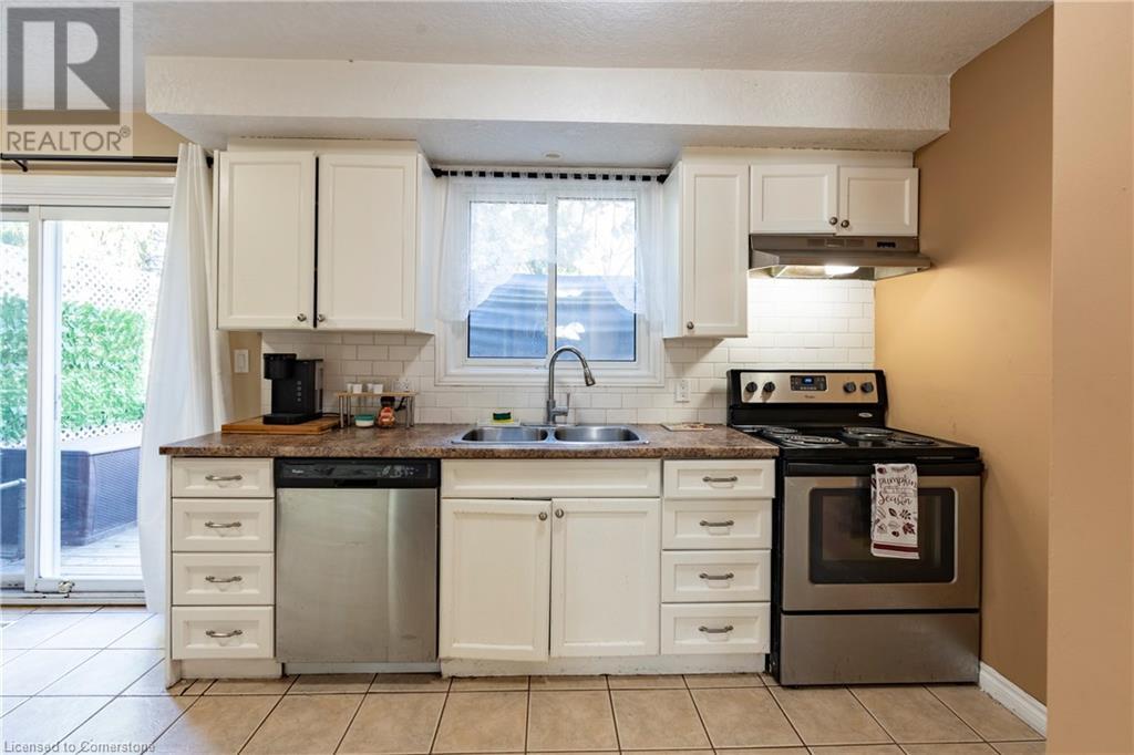 58 Breckenridge Drive, Kitchener, Ontario  N2B 2N9 - Photo 10 - 40666998