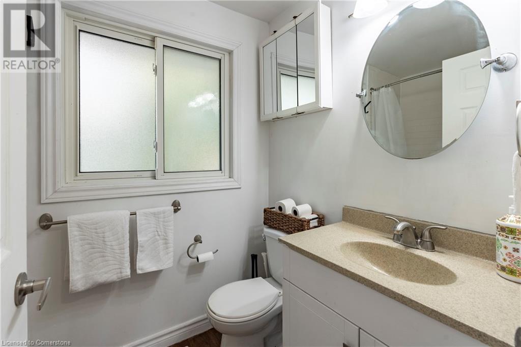 58 Breckenridge Drive, Kitchener, Ontario  N2B 2N9 - Photo 12 - 40666998