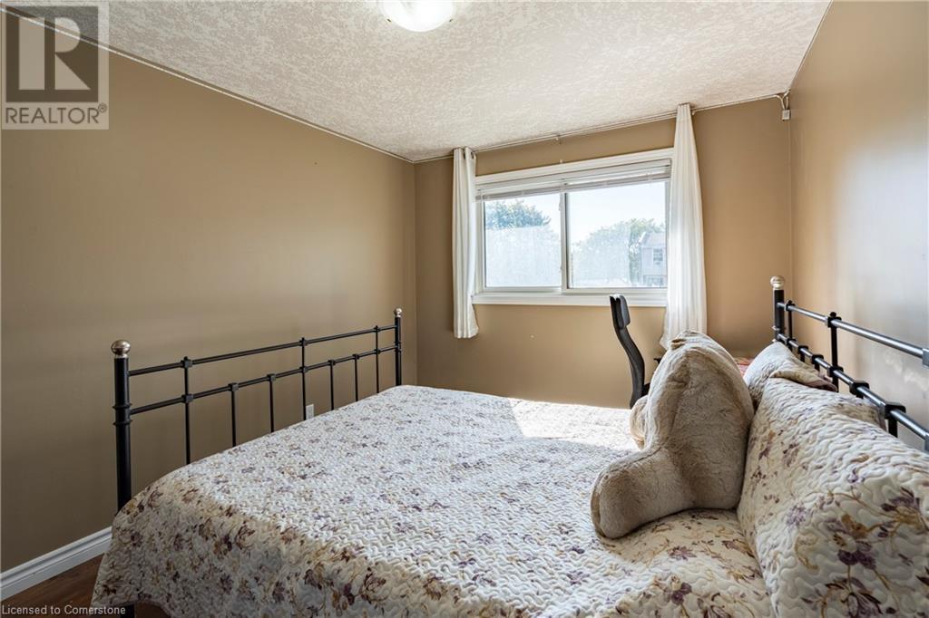 58 Breckenridge Drive, Kitchener, Ontario  N2B 2N9 - Photo 18 - 40666998