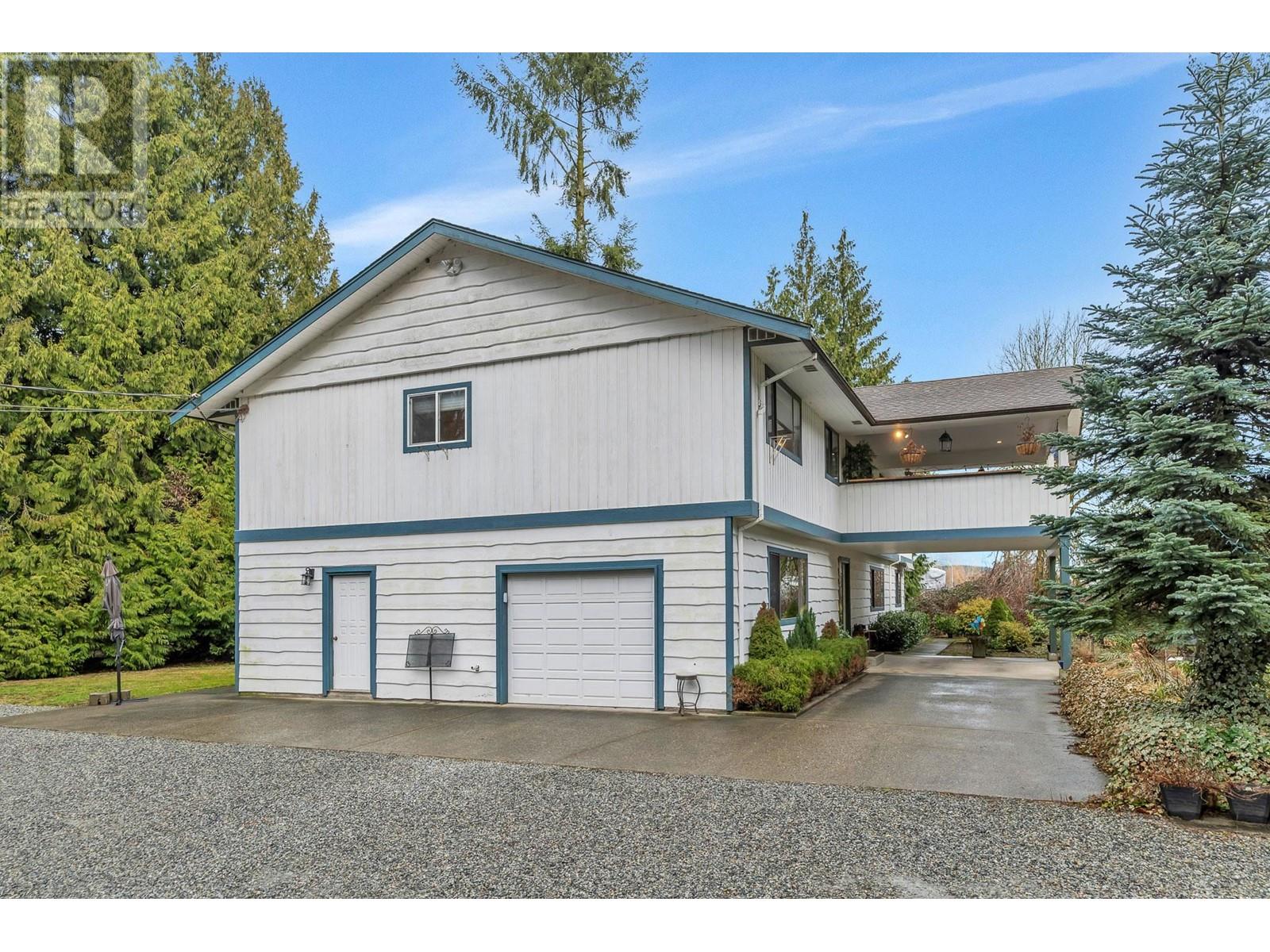 3775 Lincoln Avenue, Coquitlam, British Columbia V3E 3H8 - Photo 1 - R2952669