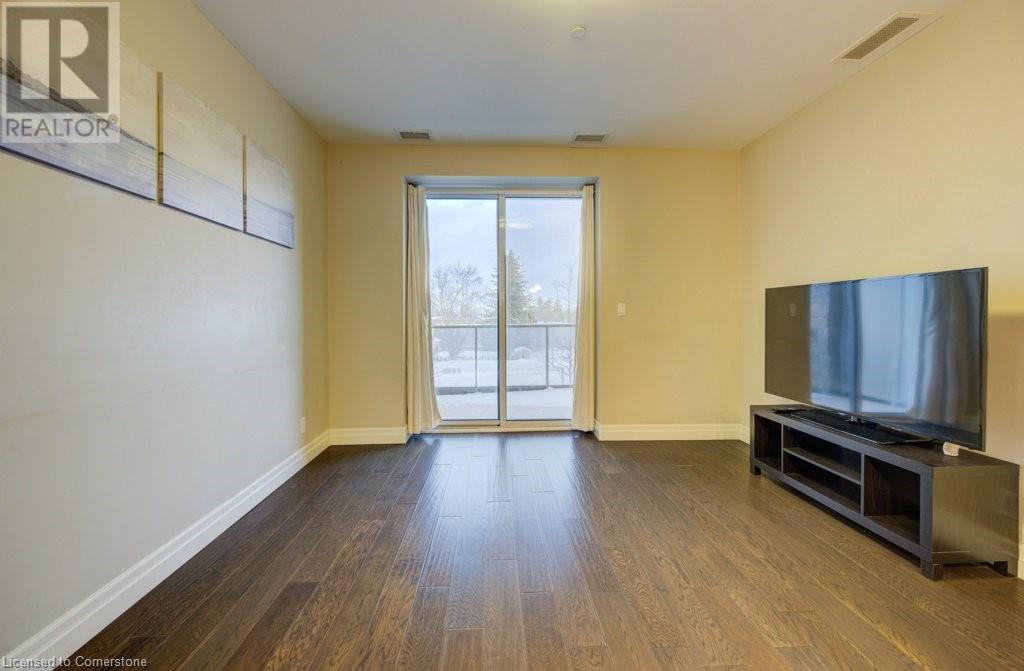 223 Erb Street W Unit# #205, Waterloo, Ontario  N2L 0B3 - Photo 18 - 40687560