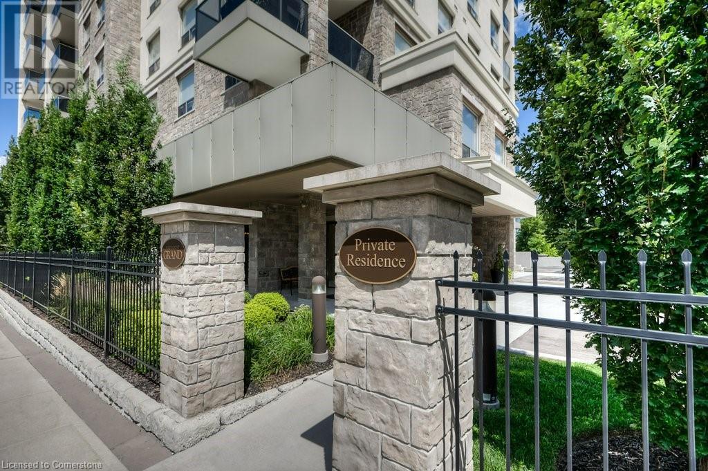223 Erb Street W Unit# #205, Waterloo, Ontario  N2L 0B3 - Photo 3 - 40687560