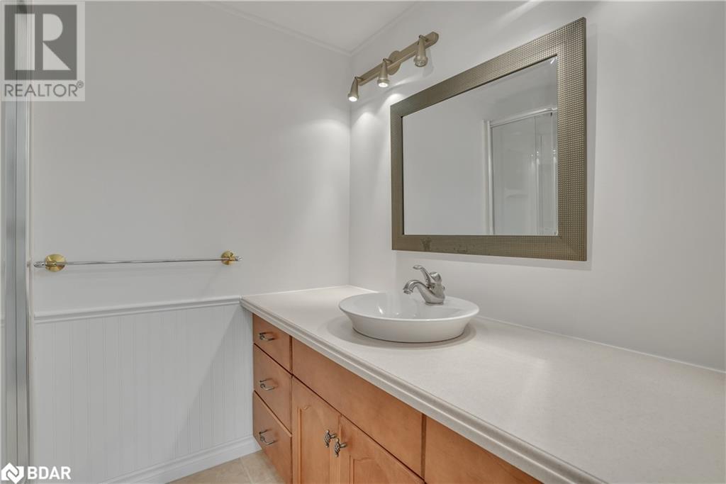 49 Jacobs Terrace Unit# 215, Barrie, Ontario  L4N 0W4 - Photo 10 - 40687972