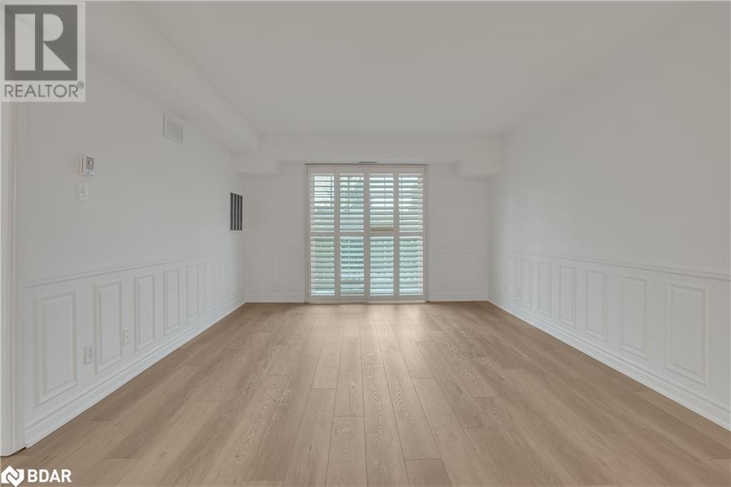 49 Jacobs Terrace Unit# 215, Barrie, Ontario  L4N 0W4 - Photo 2 - 40687972