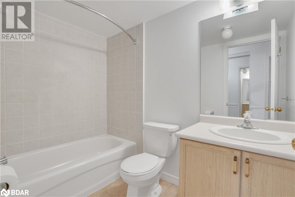 49 Jacobs Terrace Unit# 215, Barrie, Ontario  L4N 0W4 - Photo 20 - 40687972