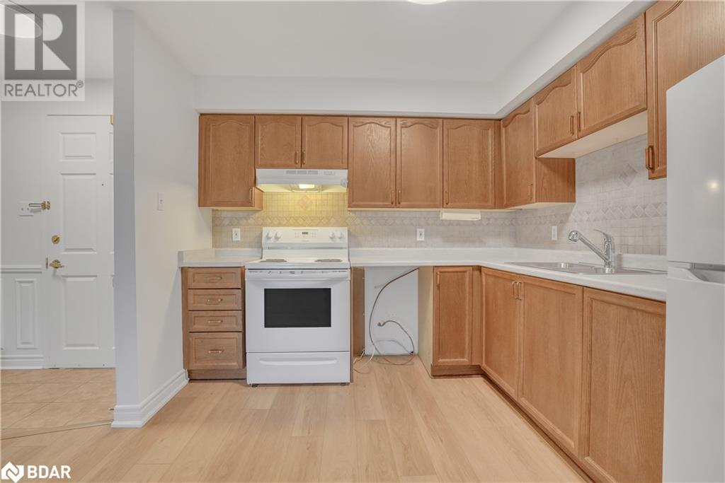 49 Jacobs Terrace Unit# 215, Barrie, Ontario  L4N 0W4 - Photo 23 - 40687972