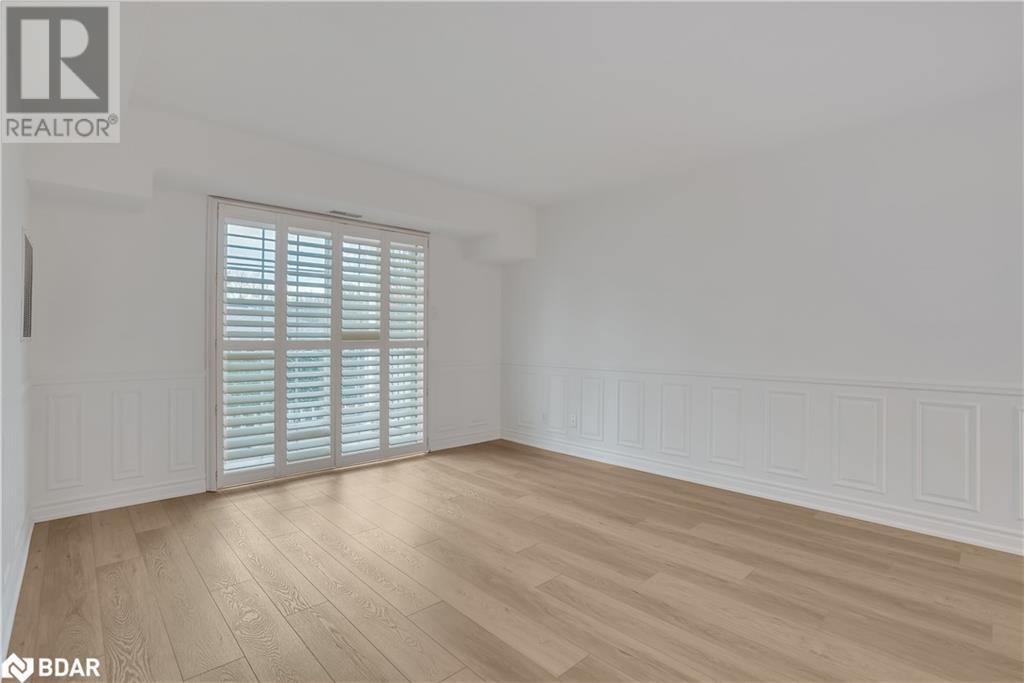 49 Jacobs Terrace Unit# 215, Barrie, Ontario  L4N 0W4 - Photo 3 - 40687972