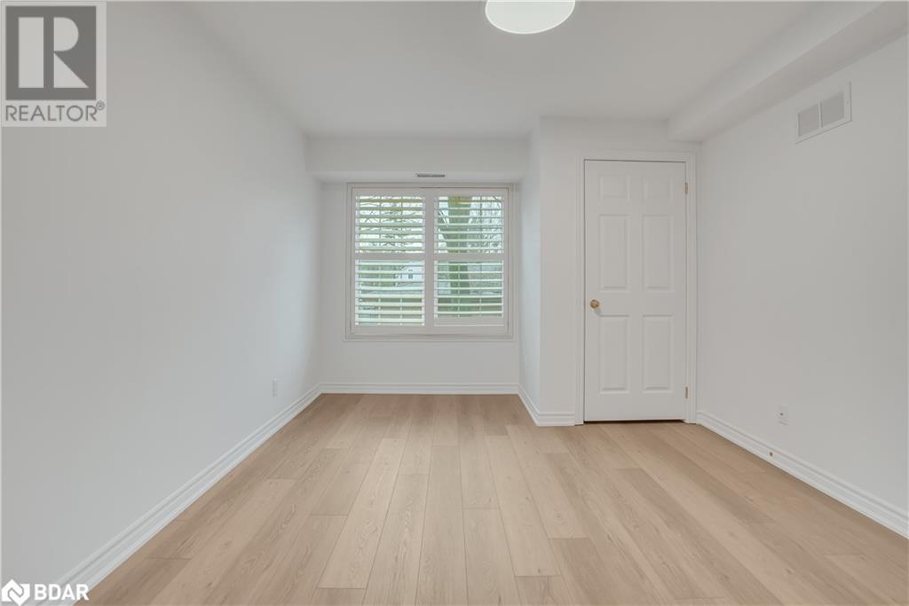 49 Jacobs Terrace Unit# 215, Barrie, Ontario  L4N 0W4 - Photo 5 - 40687972