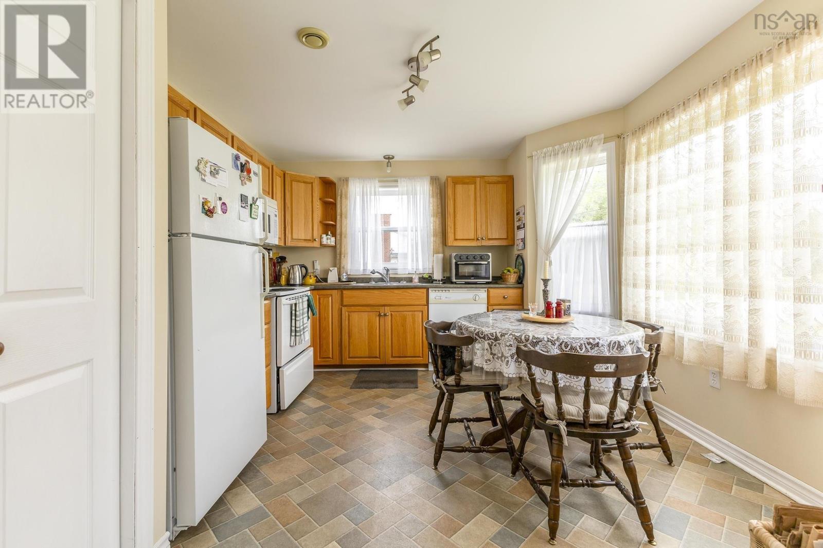 494 Pictou Road, Valley, Nova Scotia  B2N 2V1 - Photo 13 - 202500292