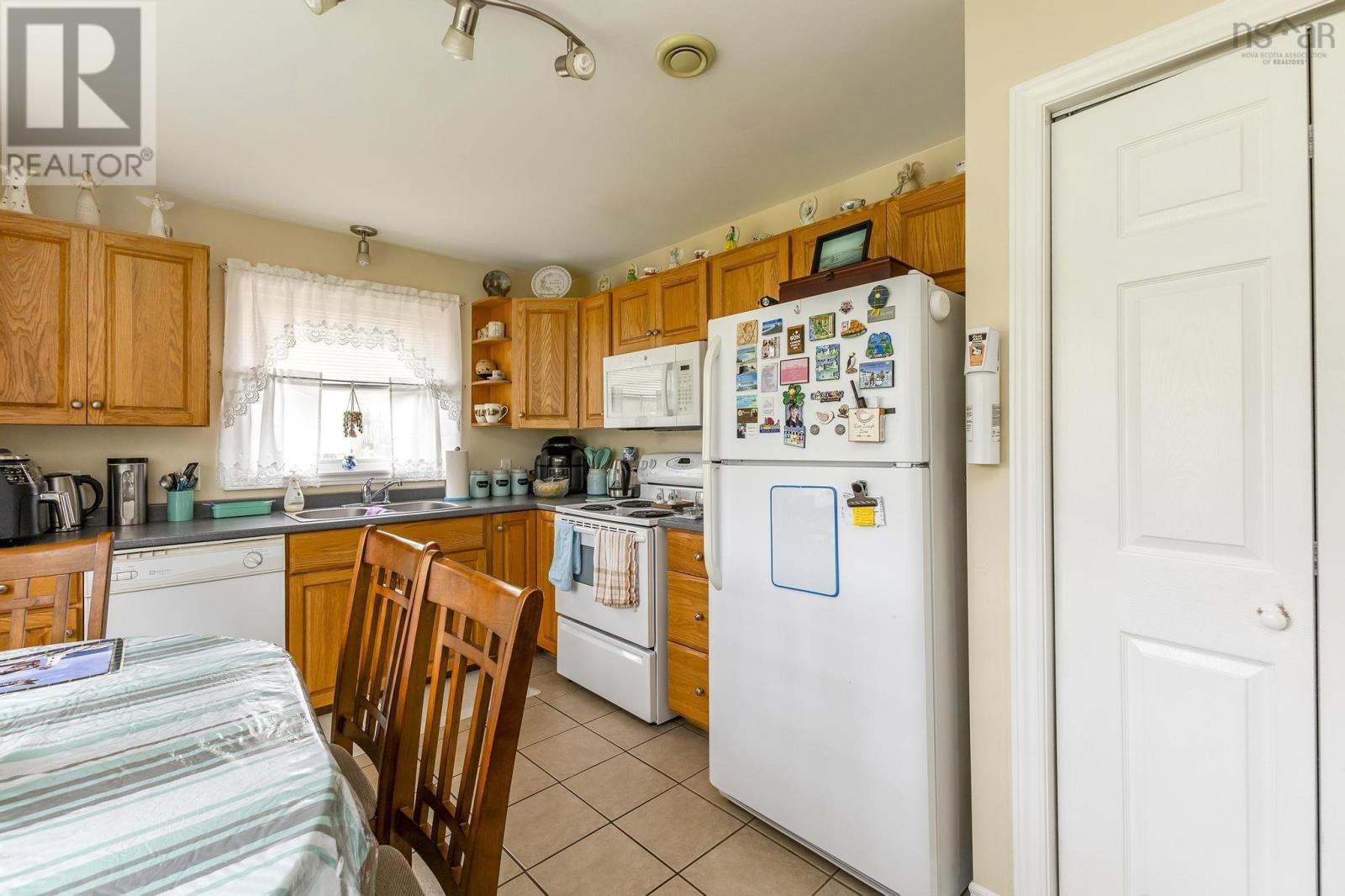 494 Pictou Road, Valley, Nova Scotia  B2N 2V1 - Photo 19 - 202500292