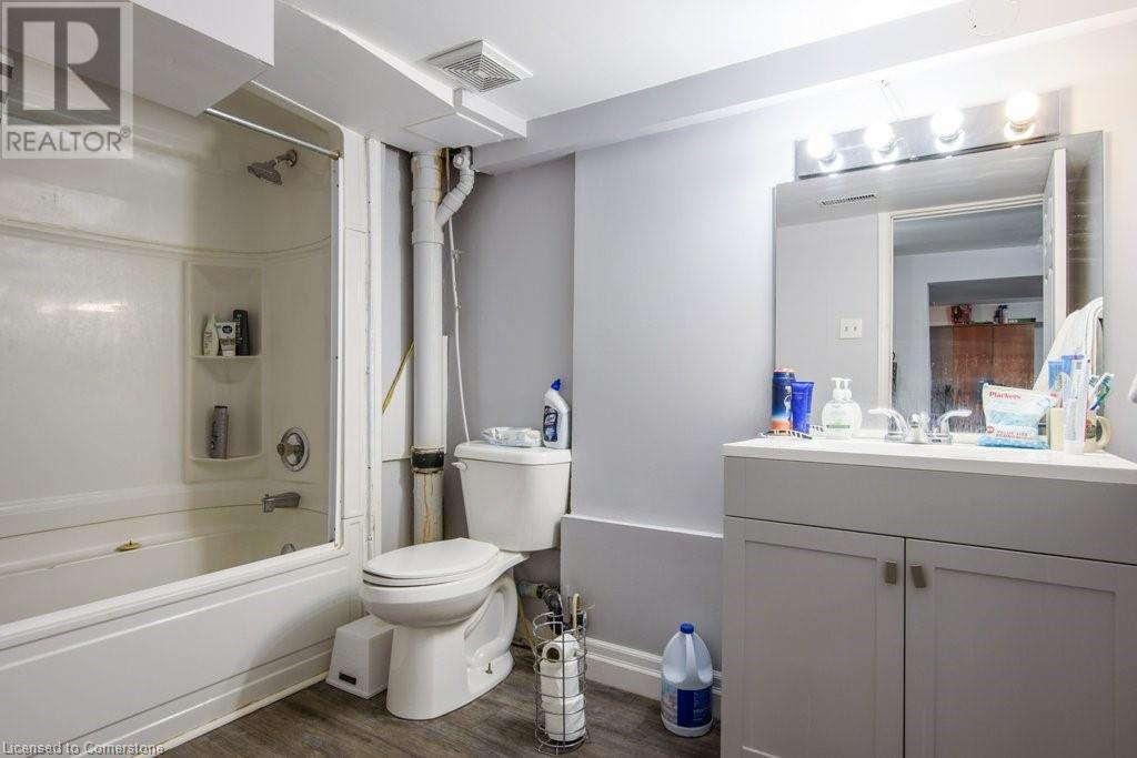 71 Ethel Street, Kitchener, Ontario  N2B 1Z8 - Photo 32 - 40687703