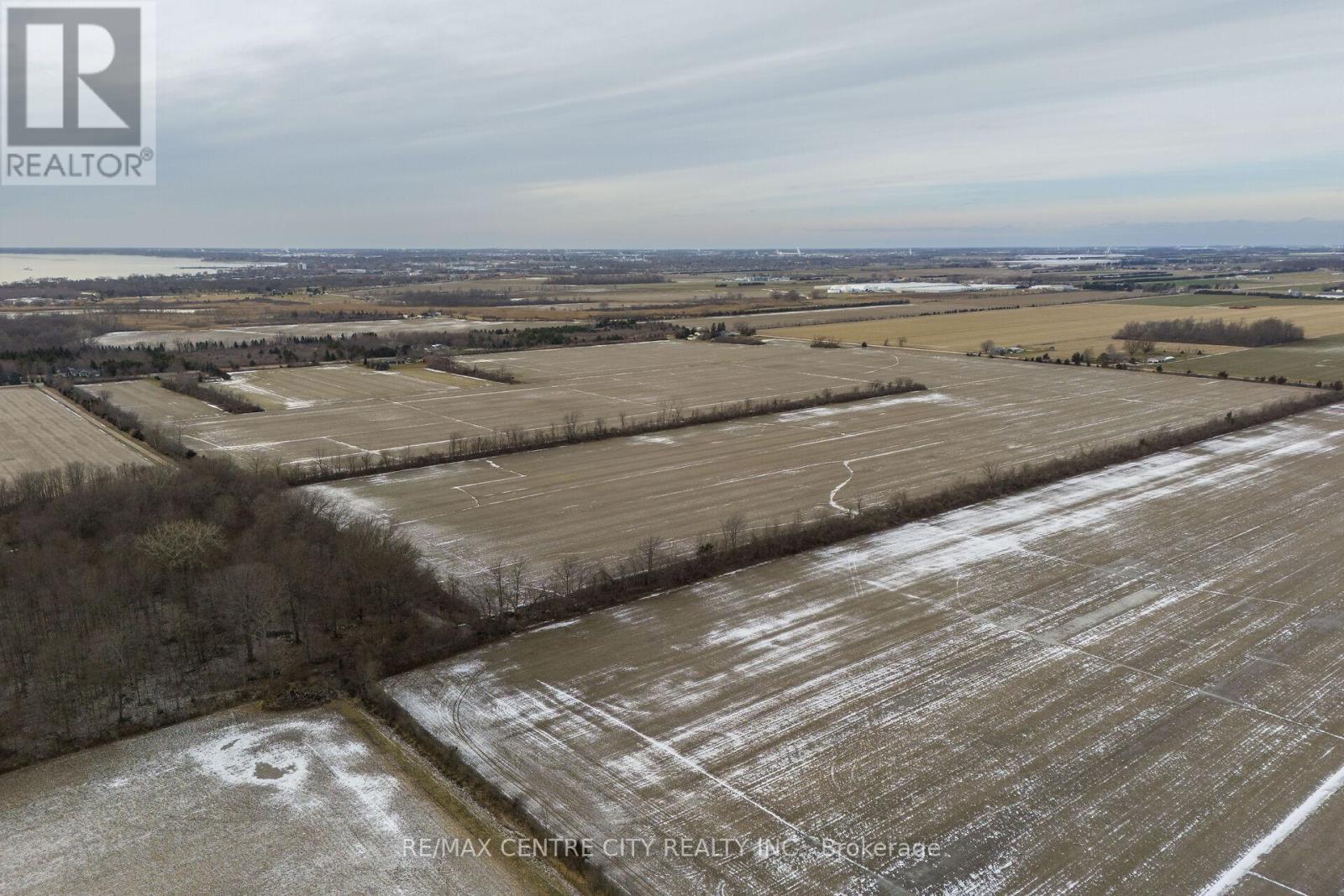 58 Mersea 12 Road, Leamington, Ontario  N8H 3V7 - Photo 3 - X11910333