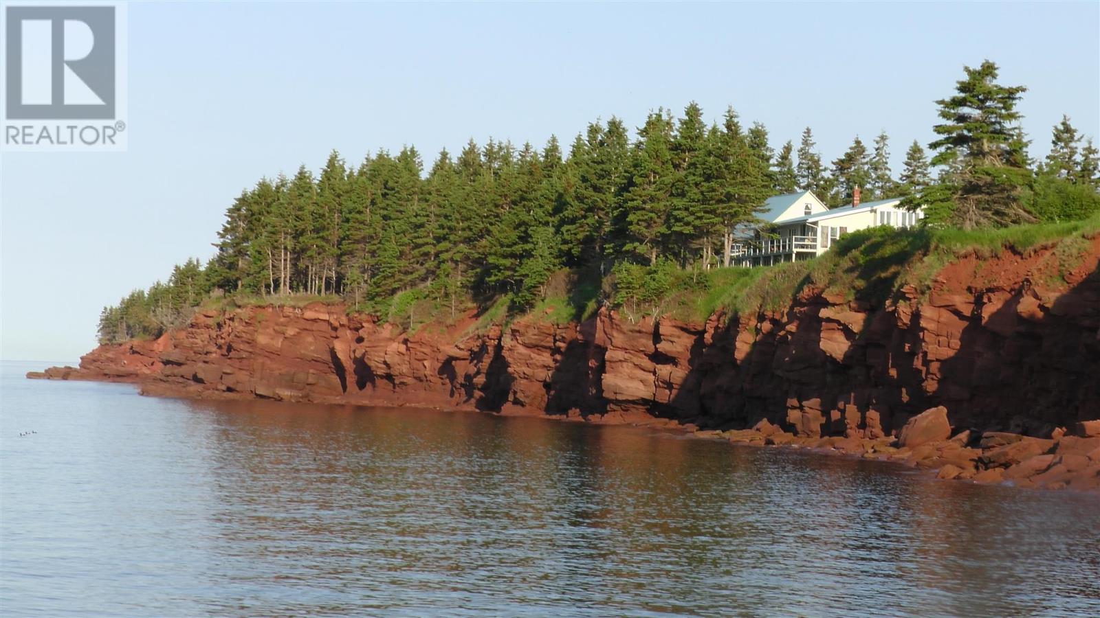 11561 Shore Road, Little Sands, Prince Edward Island  C0A 1W0 - Photo 3 - 202500312