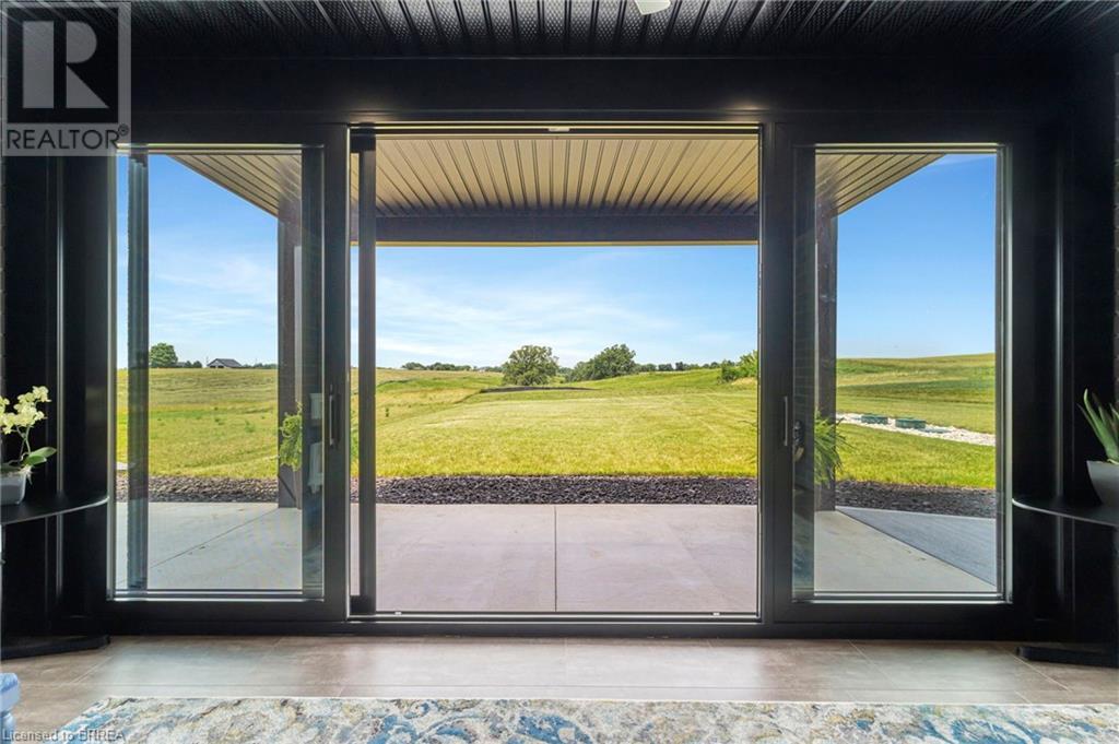 14 Hudson Drive, Brantford, Ontario  N3T 5L7 - Photo 49 - 40686071