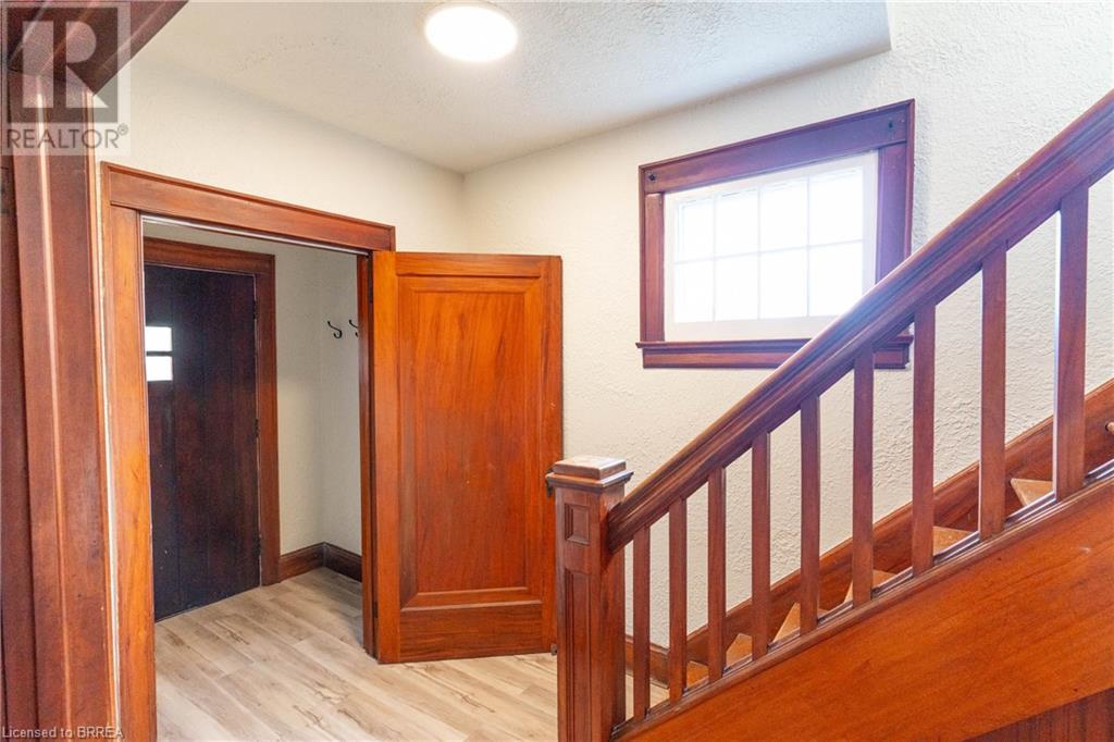 319 Cockshutt Road, Brantford, Ontario  N3T 0N3 - Photo 18 - 40687990