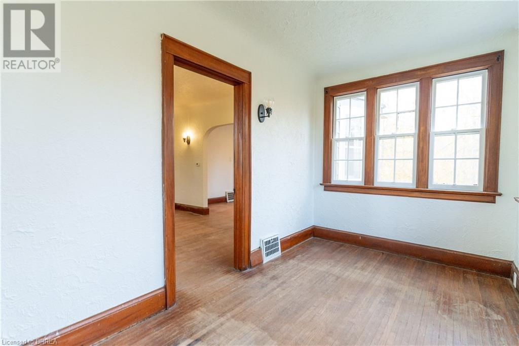 319 Cockshutt Road, Brantford, Ontario  N3T 0N3 - Photo 35 - 40687990