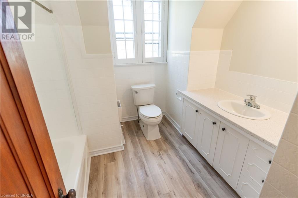 319 Cockshutt Road, Brantford, Ontario  N3T 0N3 - Photo 37 - 40687990