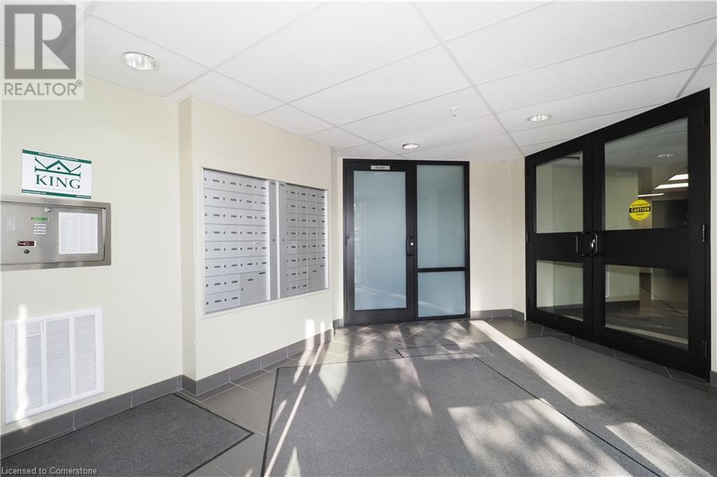 50 Bryan Court Unit# 407, Kitchener, Ontario  N2A 4N4 - Photo 6 - 40687763