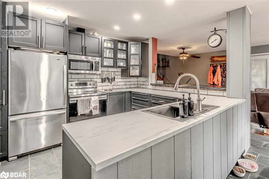 4 Clover Court, Kawartha Lakes, Ontario  K0M 2A0 - Photo 5 - 40688248