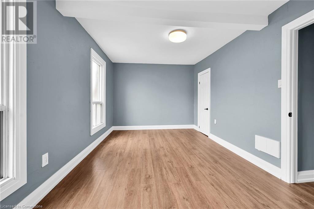 33 Shaw Street, Hamilton, Ontario  L8L 3P2 - Photo 22 - XH4202194