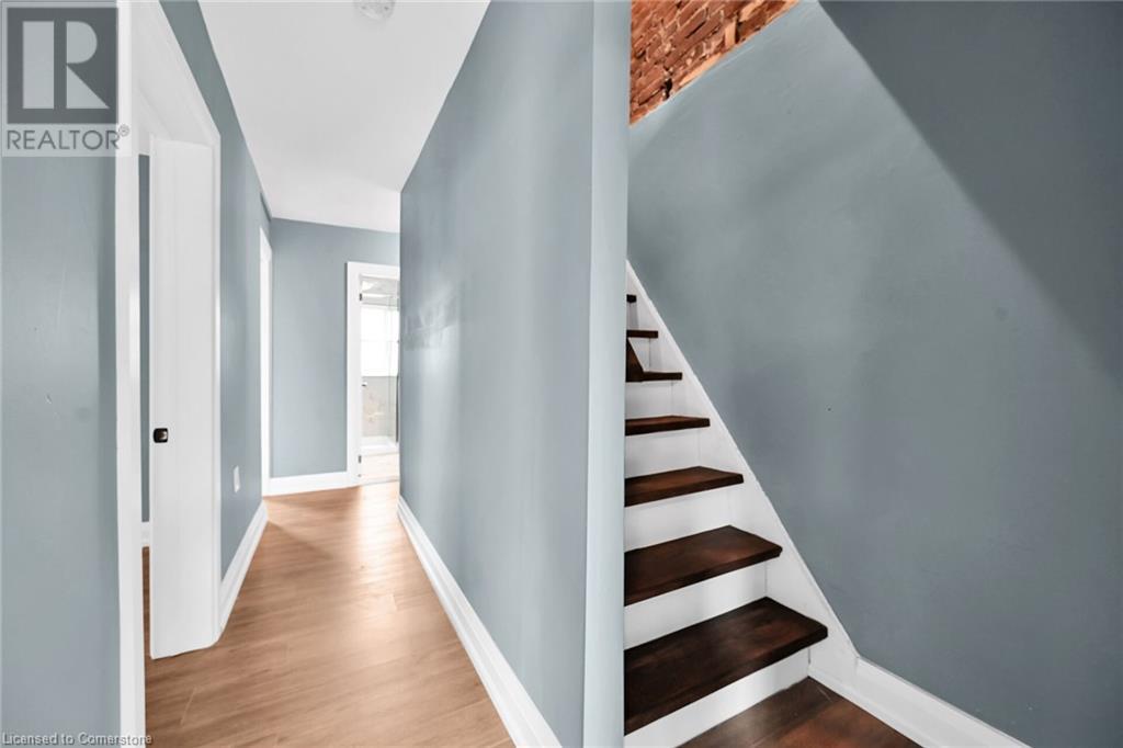 33 Shaw Street, Hamilton, Ontario  L8L 3P2 - Photo 24 - XH4202194