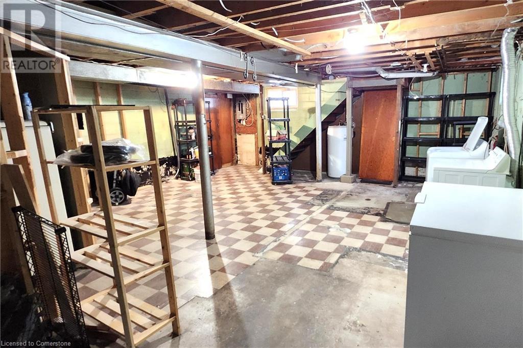 35 West 21st Street, Hamilton, Ontario  L9C 4M6 - Photo 16 - 40684301