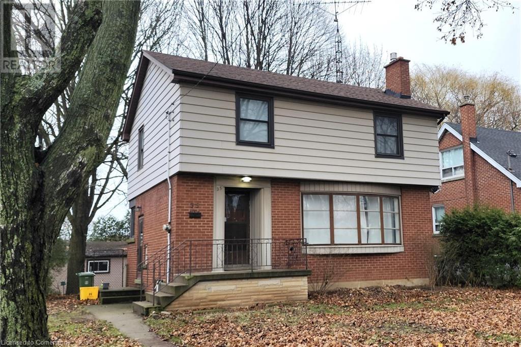 35 West 21st Street, Hamilton, Ontario  L9C 4M6 - Photo 2 - 40684301