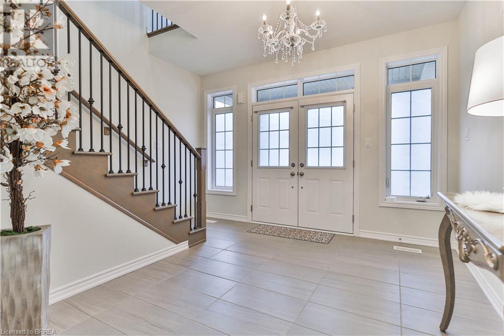 7 Ford Street, Paris, Ontario  N3L 0M5 - Photo 2 - 40687673