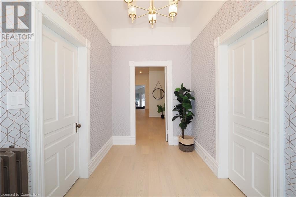 85 Alma Street S, Guelph, Ontario  N1H 5W8 - Photo 4 - 40688142