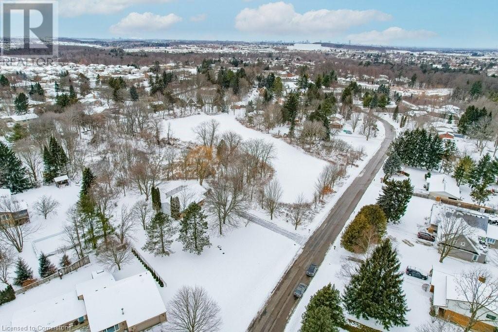 Property at 39 BANNOCKBURN Road image 3