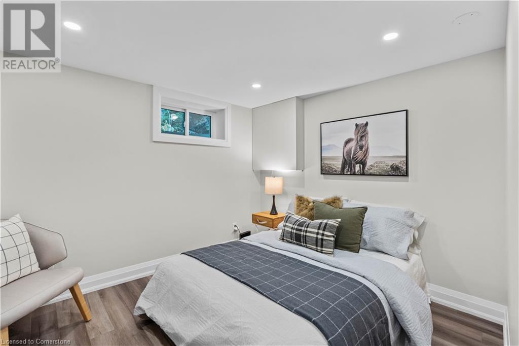 2182 Clarendon Park Drive, Burlington, Ontario  L7R 1X1 - Photo 28 - 40688253