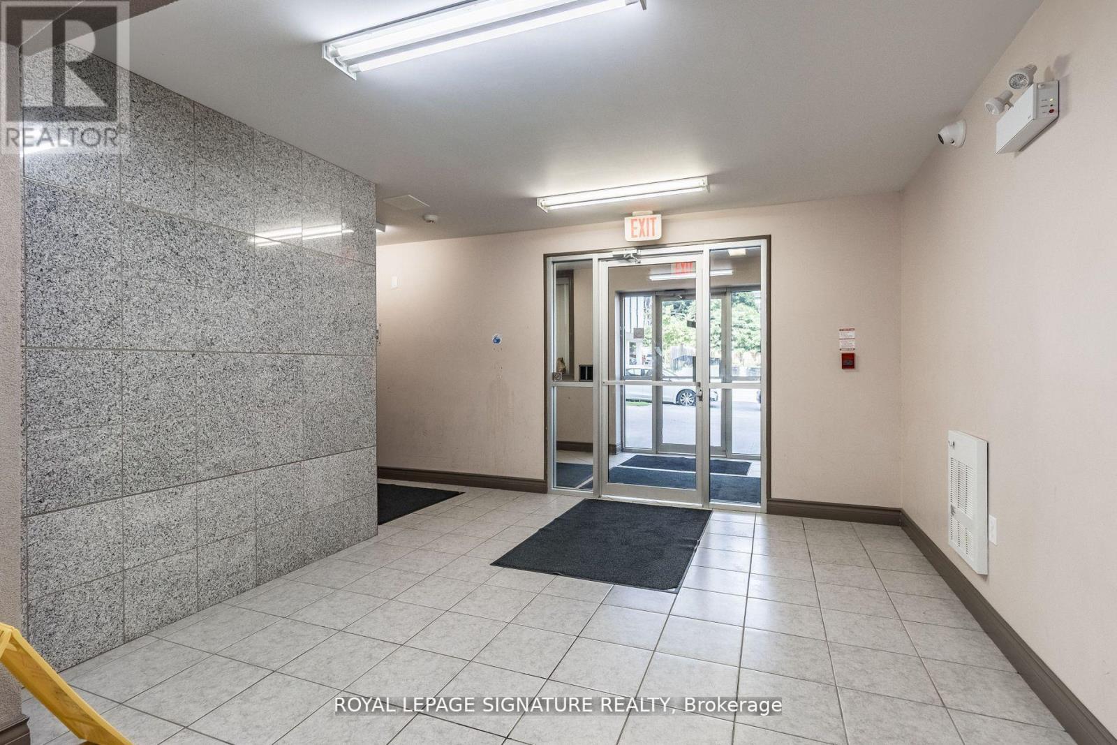 506 - 251 Lester Street, Waterloo, Ontario  N2L 3W6 - Photo 30 - X11910418