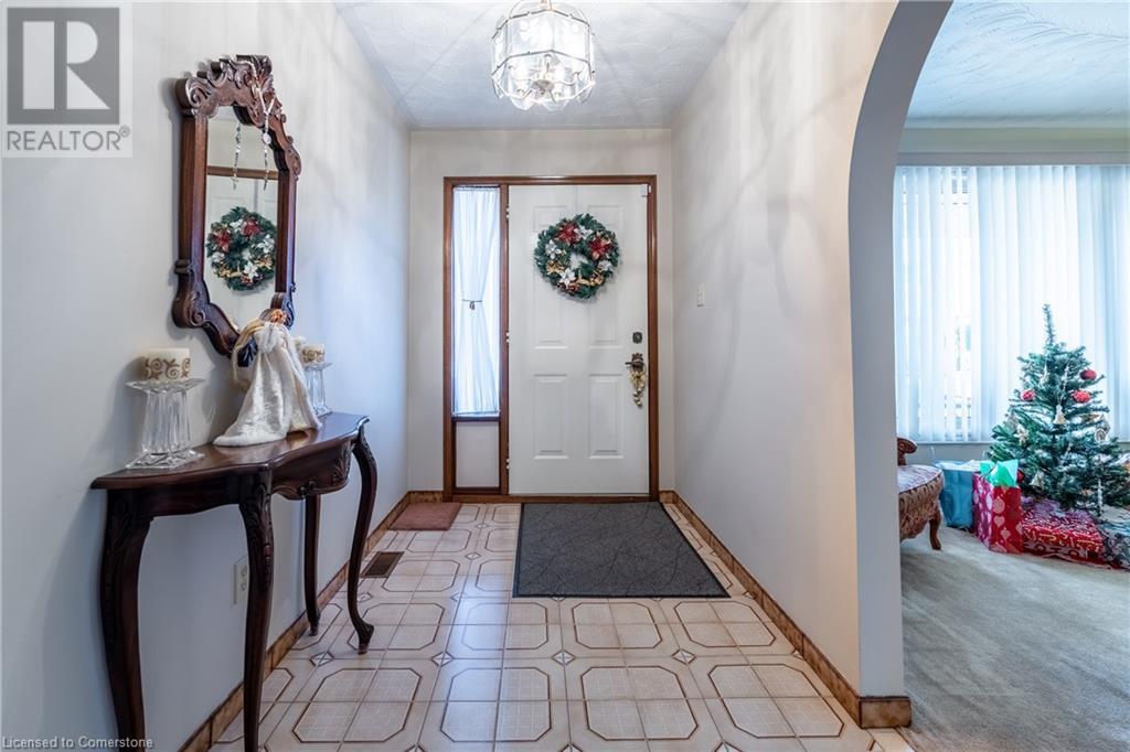 222 Wood Street E, Hamilton, Ontario  L8L 3Z1 - Photo 3 - 40687041