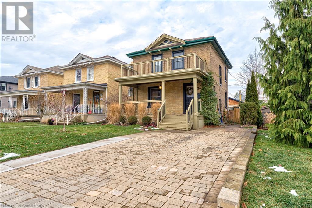 37 Roseview Avenue, Cambridge, Ontario  N1R 4A8 - Photo 3 - 40684369