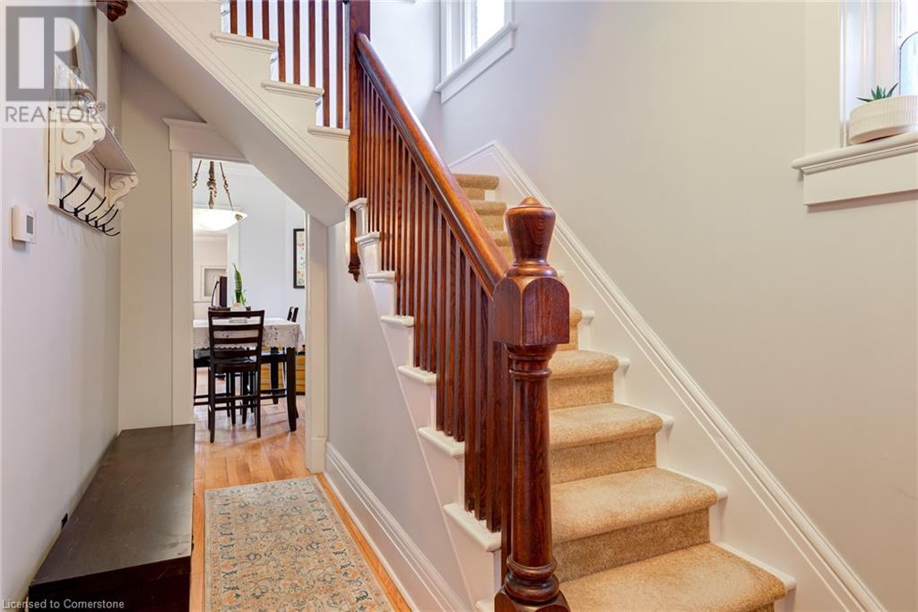 37 Roseview Avenue, Cambridge, Ontario  N1R 4A8 - Photo 10 - 40684369