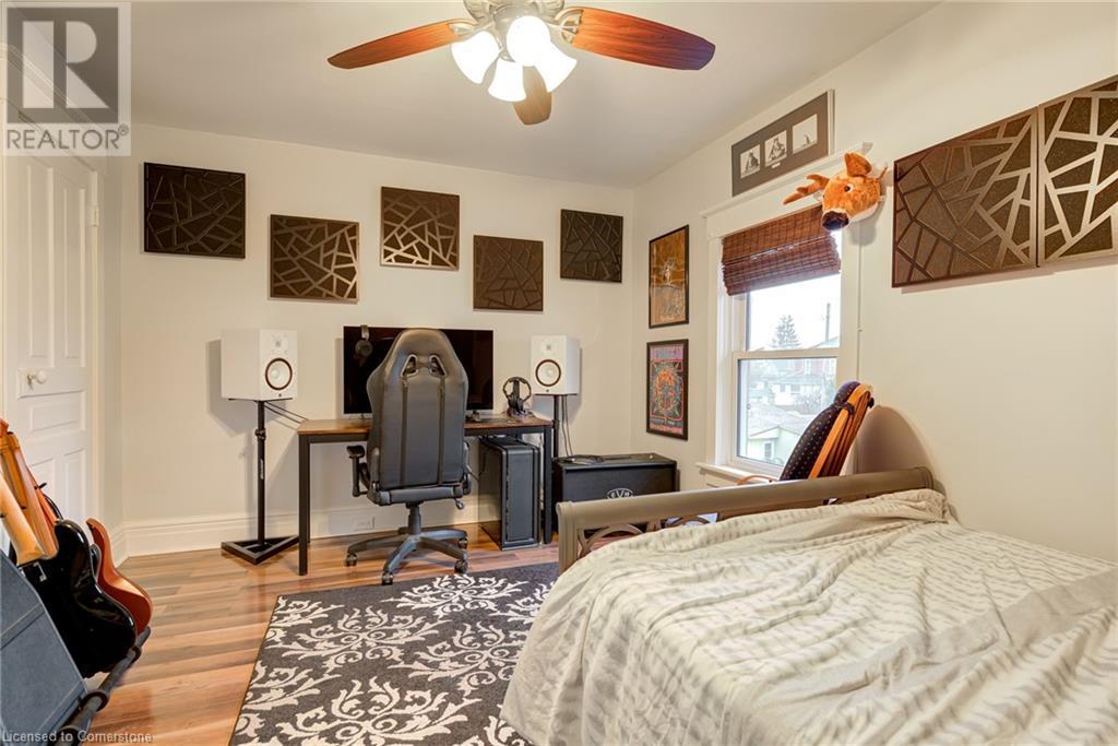 37 Roseview Avenue, Cambridge, Ontario  N1R 4A8 - Photo 28 - 40684369