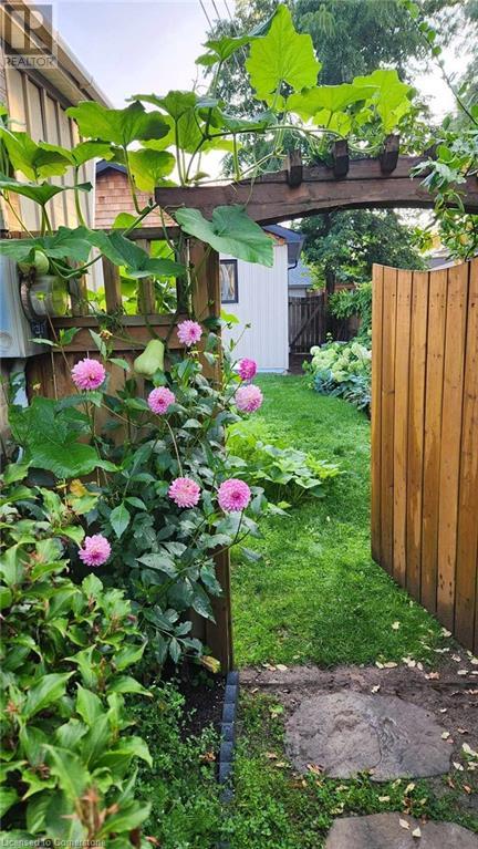 37 Roseview Avenue, Cambridge, Ontario  N1R 4A8 - Photo 46 - 40684369