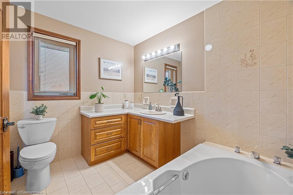 87 Third Road E, Stoney Creek, Ontario  L8J 3J5 - Photo 35 - 40687923