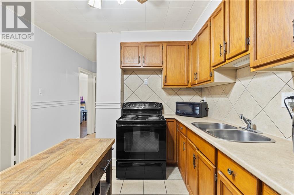 150 Albany Avenue, Hamilton, Ontario  L8H 2H6 - Photo 14 - 40687850